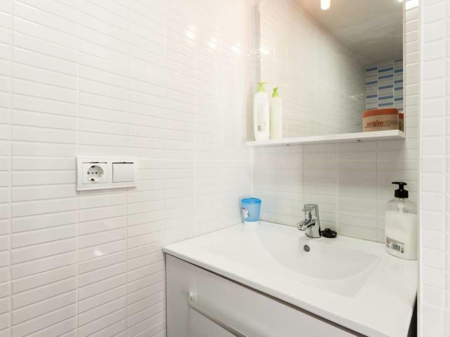 Apartamento Cerca De La Playa Valência Exterior foto